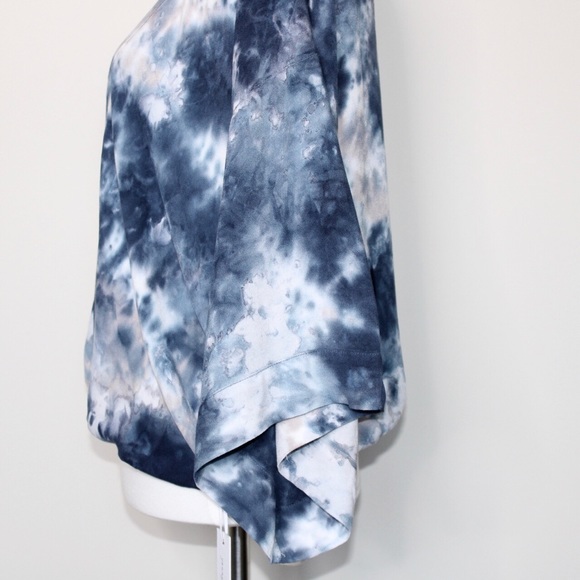 Young Fabulous & Broke Blue Tie Dye Kimono Top Med - Picture 8 of 12